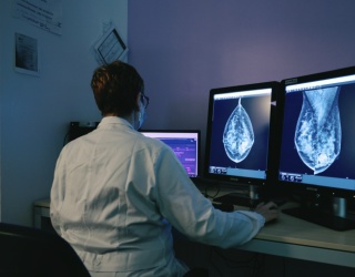 Photo: Lunit’s AI Screens Cancer for Italy’s Population...
