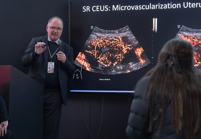 Prof. Ernst Michael Jung during a presentation